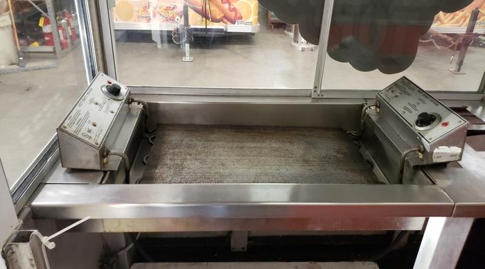 Funnel Cake Concessions Trailer RH / Vendor / 1991 For